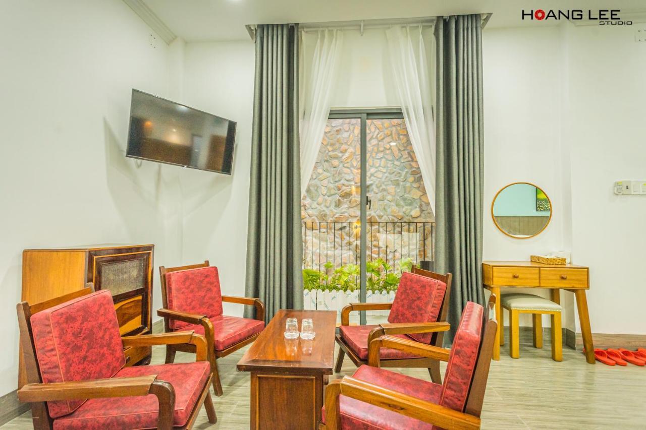 Viva Hotel Phu Yen Phuong Sau Exterior photo